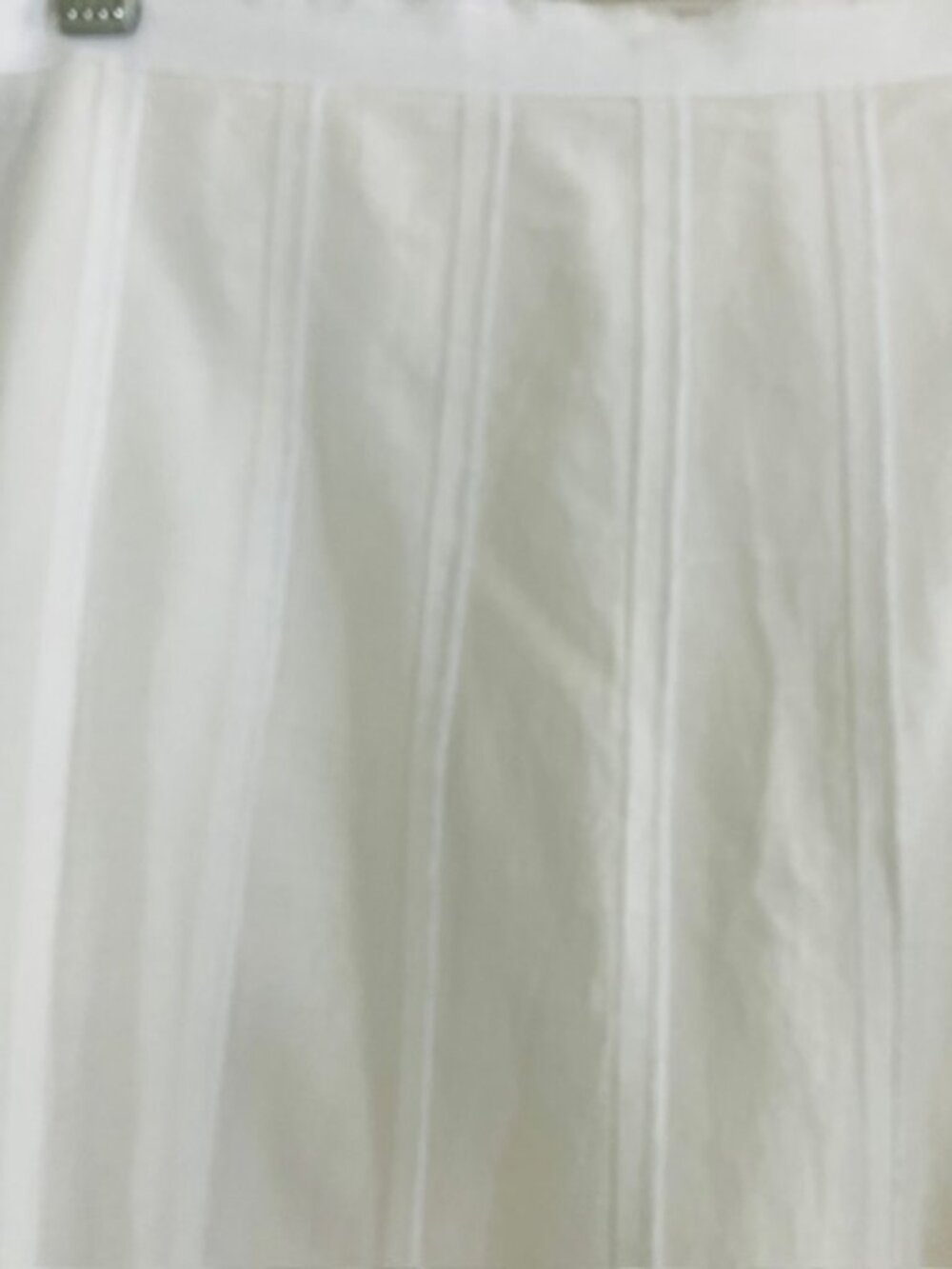 A-Line Midi Skirt in White - Picture 4 of 5